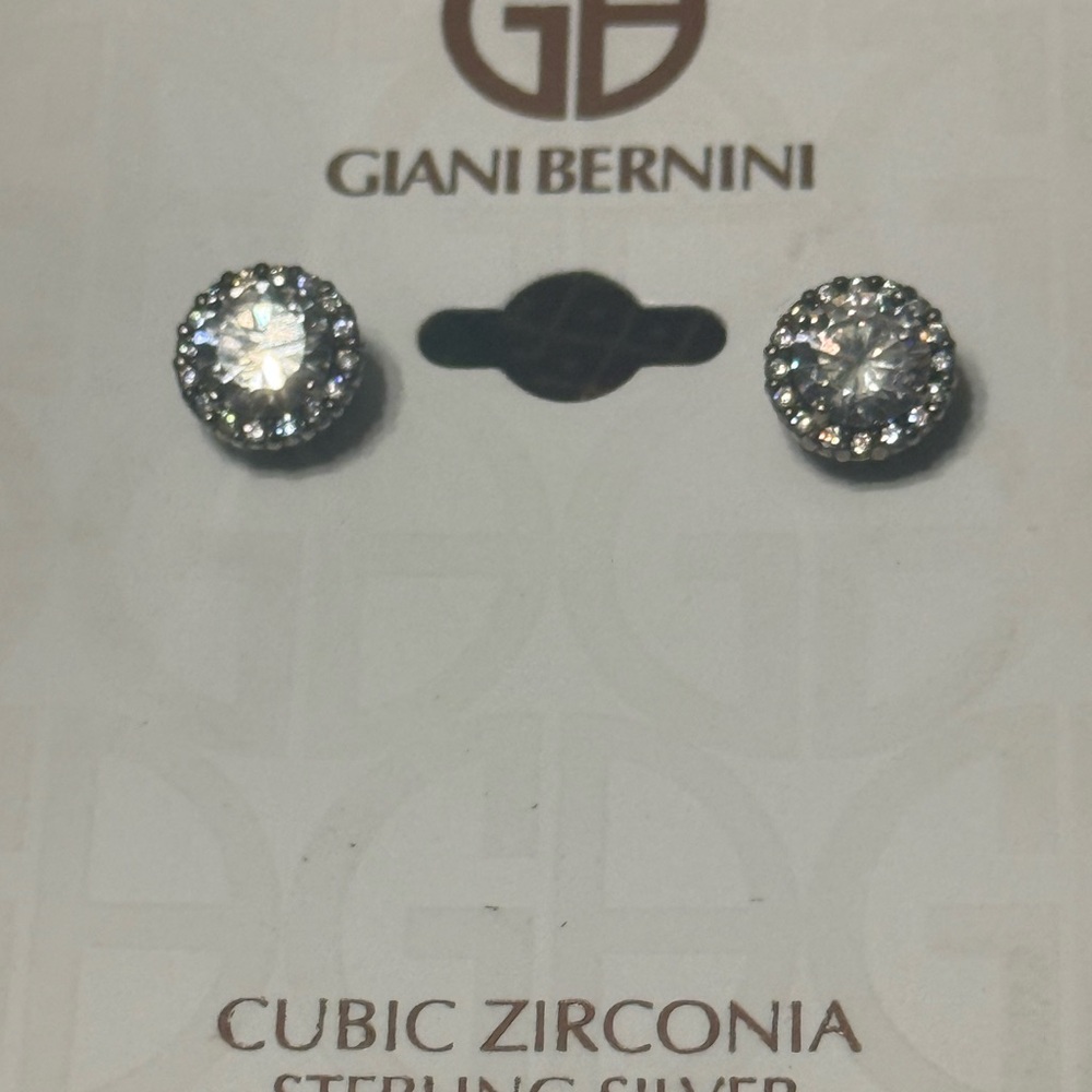 NWT Giani Bernini Silver Stud Earrings with Cubic Zirconia